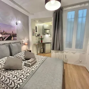 Apartment Paris Studios Appartement